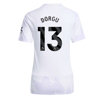 Billige Fotballdrakt Manchester United Patrick Dorgu #13 Replika Bortedrakt Dame 2025-26 Kortermet